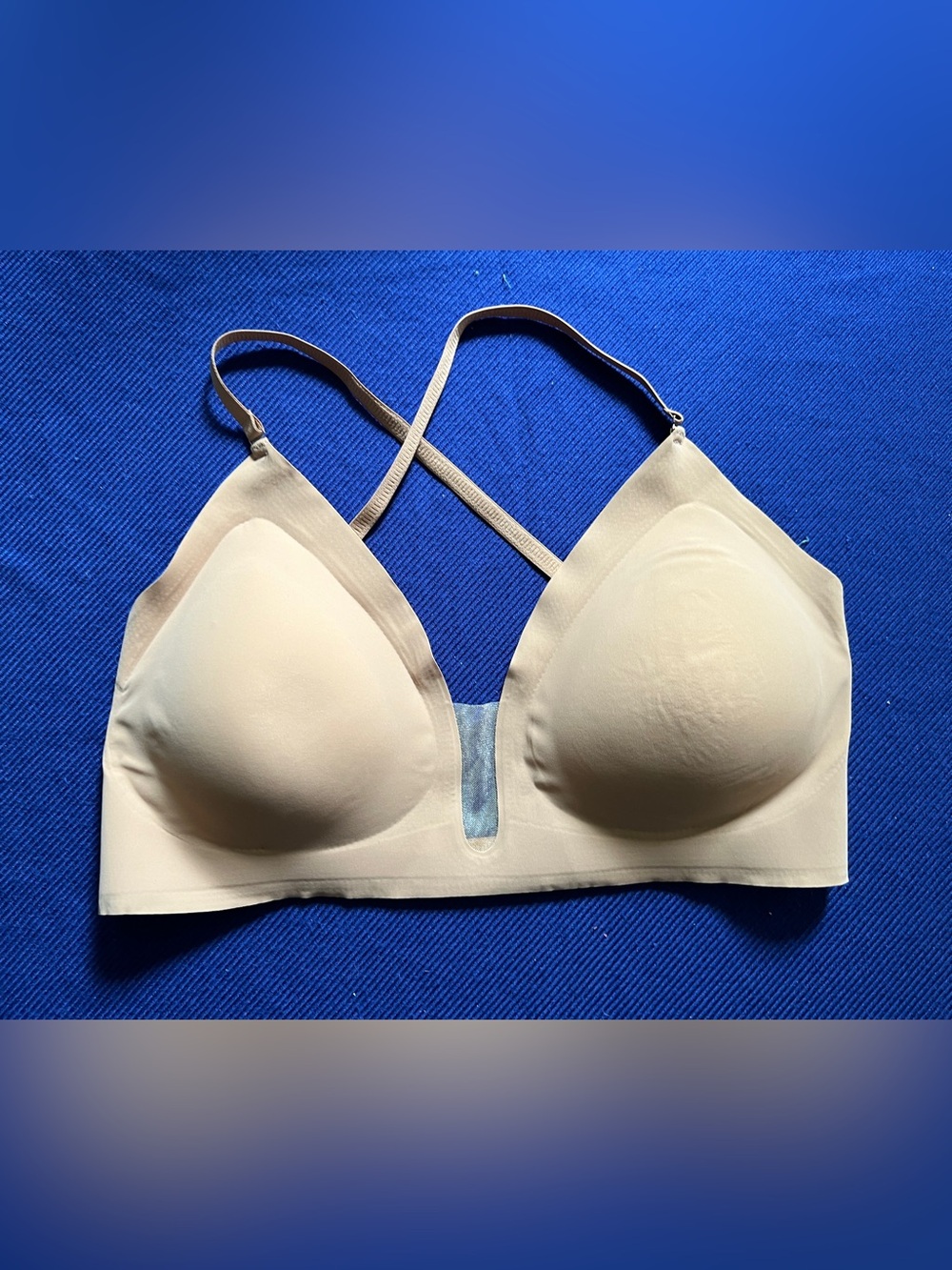Seamless Wireless Plunge Bralette Beige Nude Size XXL